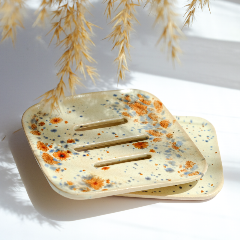 Керамична сапунерка SULLY с шарен ефект за натурални сапуни