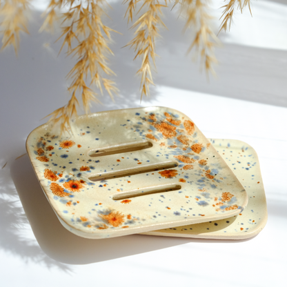 Керамична сапунерка SULLY с шарен ефект за натурални сапуни