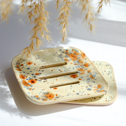 Керамична сапунерка SULLY с шарен ефект за натурални сапуни