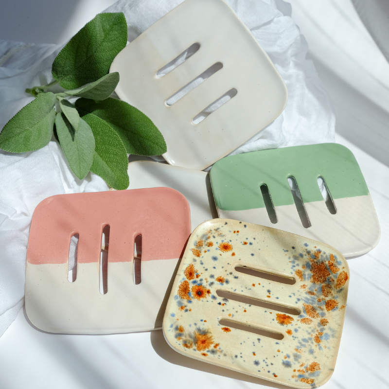 Керамични сапунерки SULLY в различни цветове за натурални сапуни